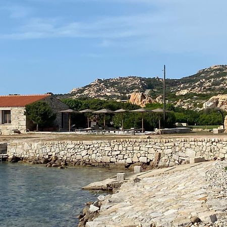 Appartamento Il Caracolo A Cala Francese Ла-Маддалена Экстерьер фото